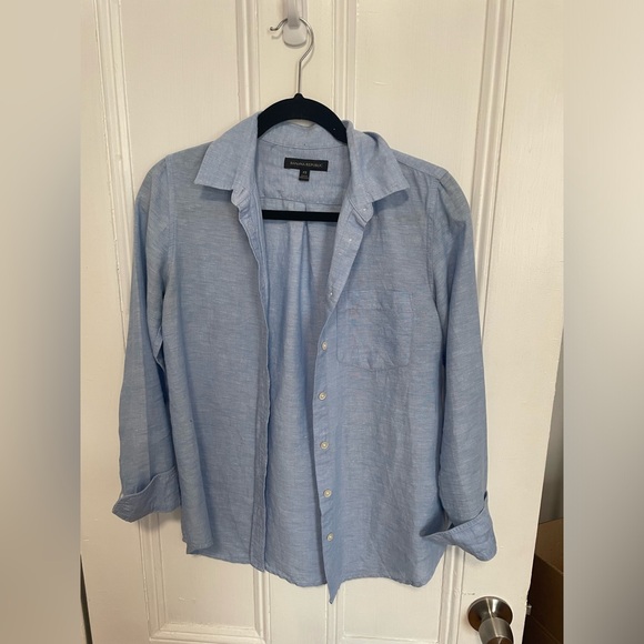Banana Republic Preppy Blue Linen Button Down - Picture 1 of 6